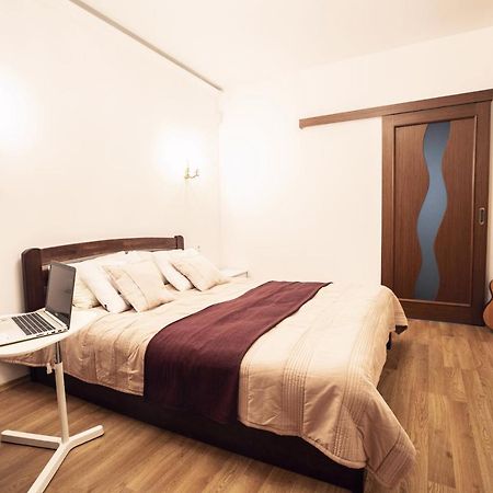 Sova Apartment Lviv Сenter Сity Eksteriør bilde