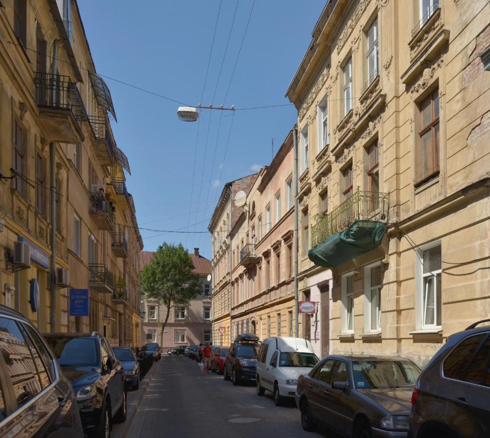 Sova Apartment Lviv Сenter Сity Eksteriør bilde