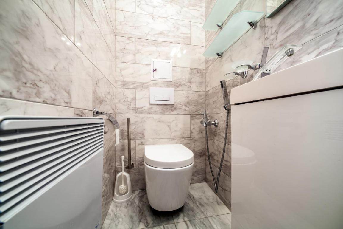 Sova Apartment Lviv Сenter Сity Eksteriør bilde